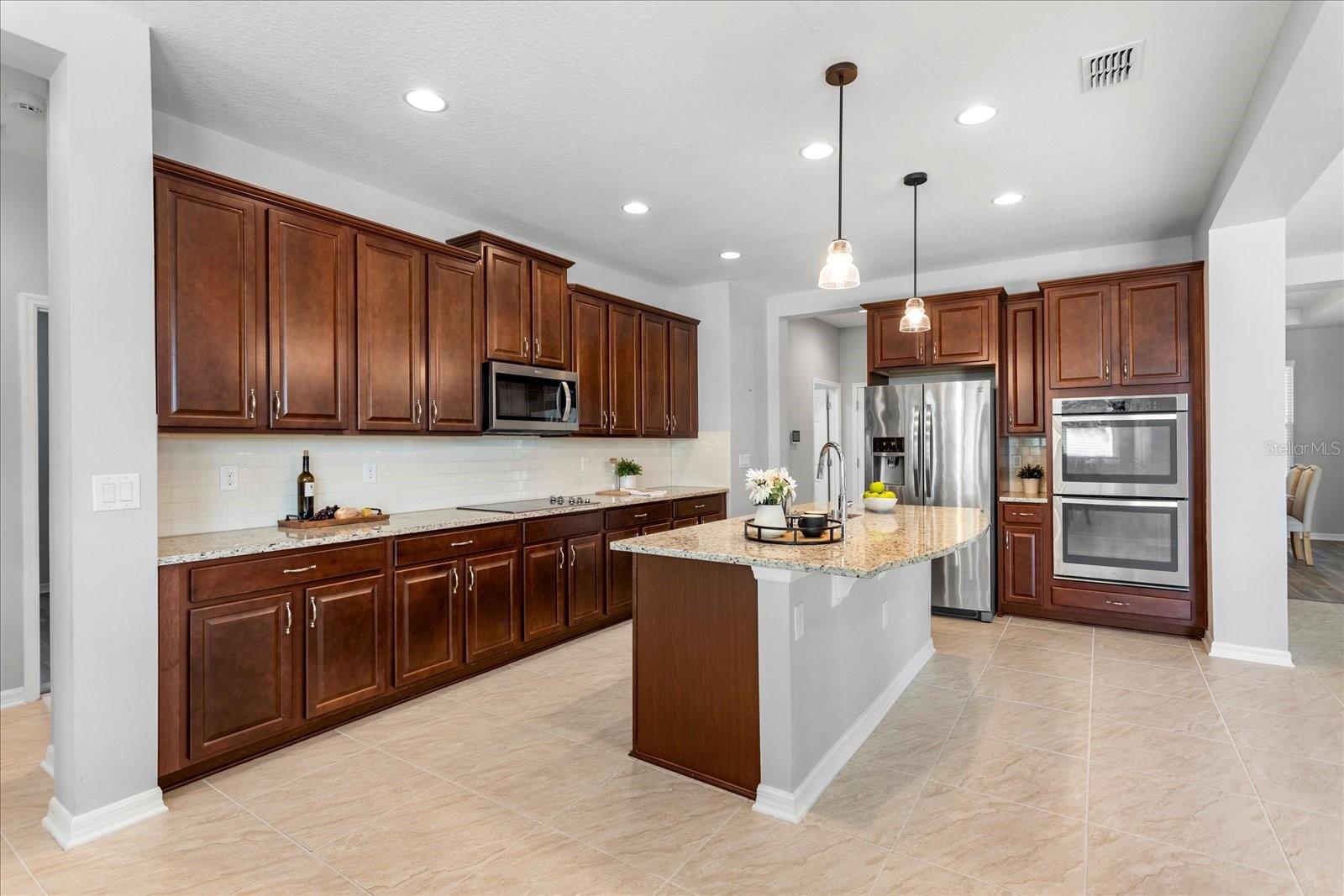 Image 12 of 41 For 2781 Sand Oak Loop