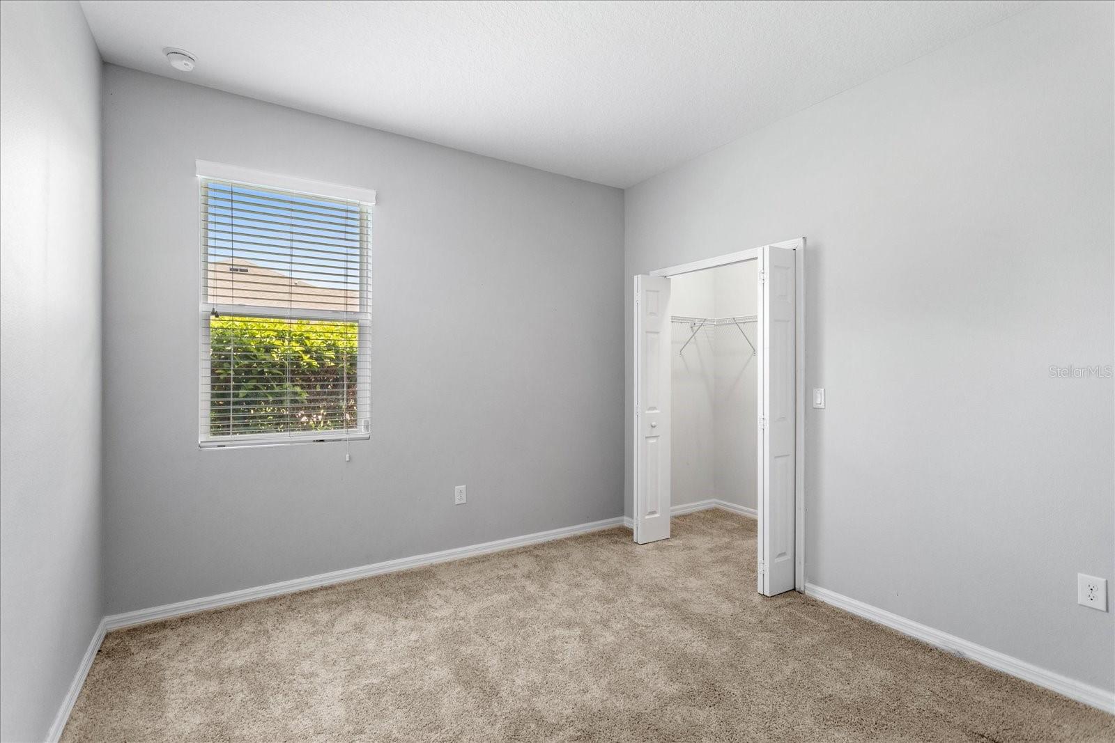 Image 24 of 41 For 2781 Sand Oak Loop