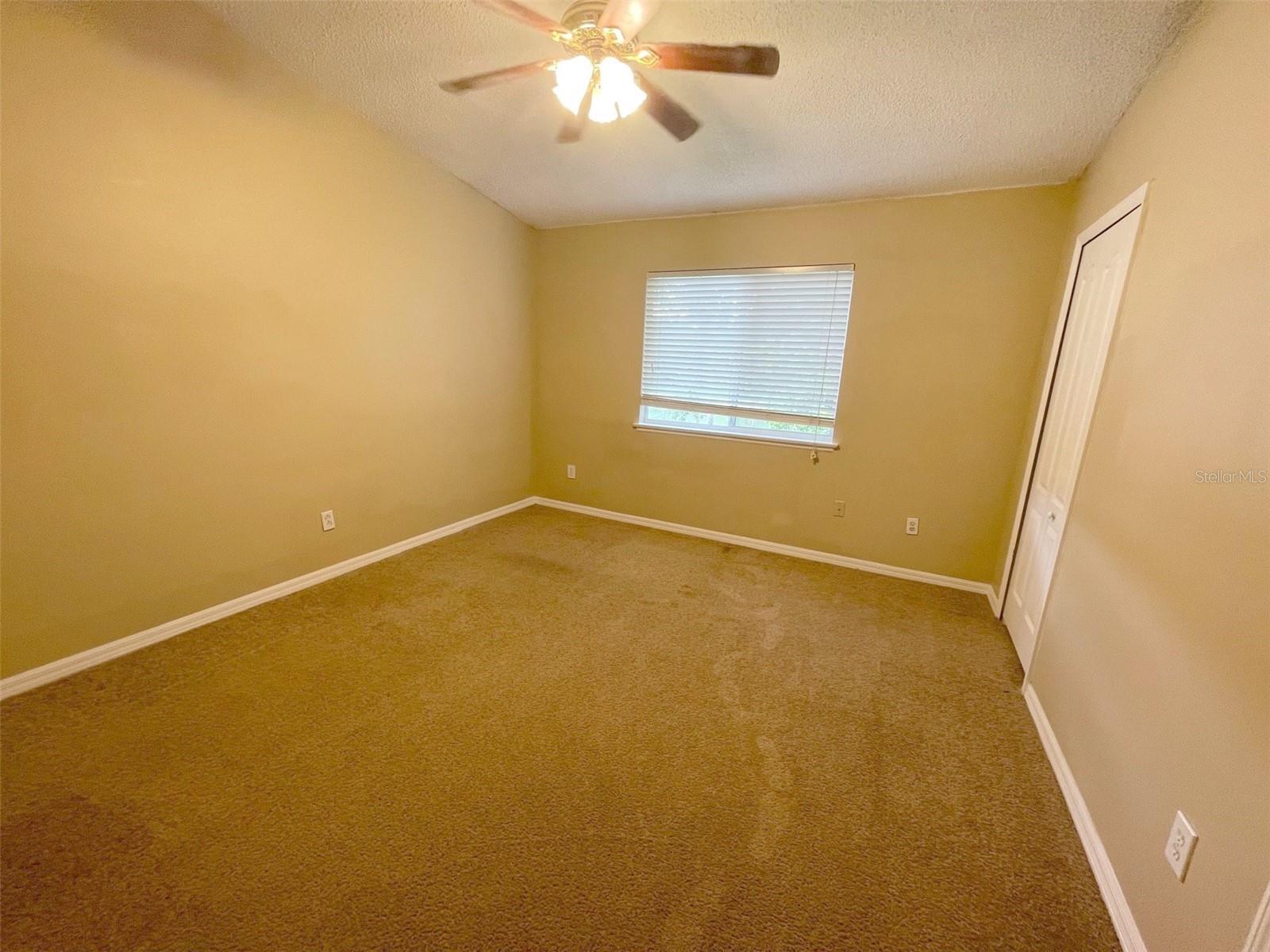 Image 12 of 20 For 521 Wilton Circle