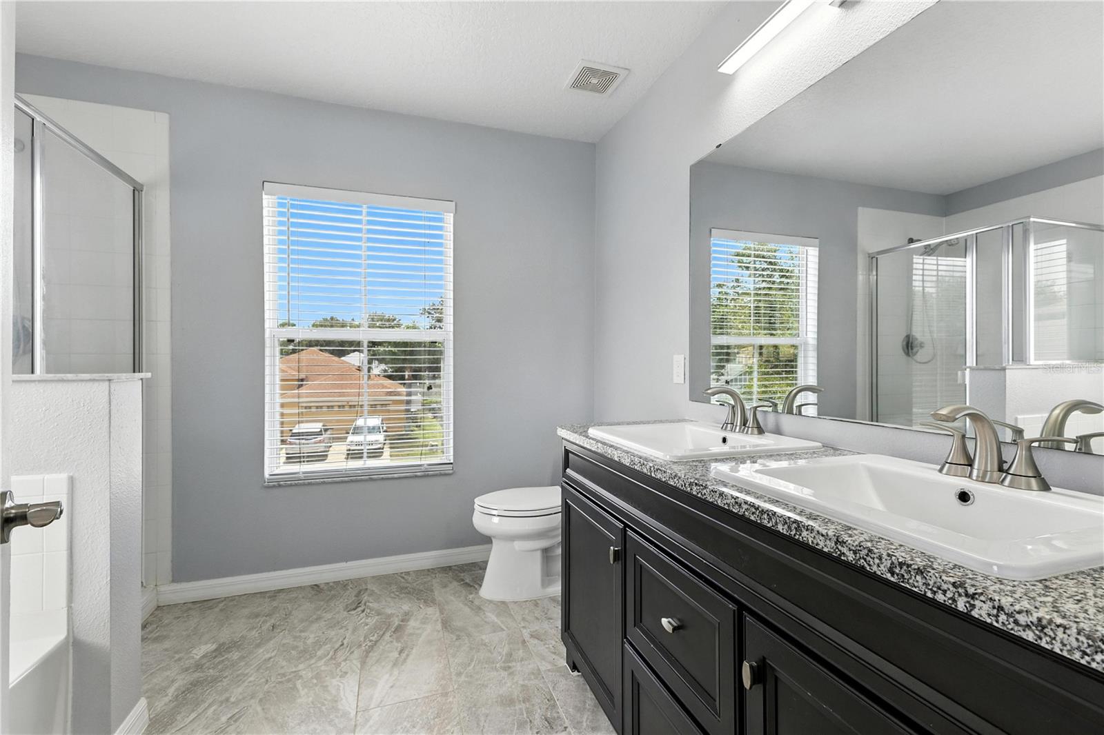 Image 17 of 38 For 15115 Perdido Drive