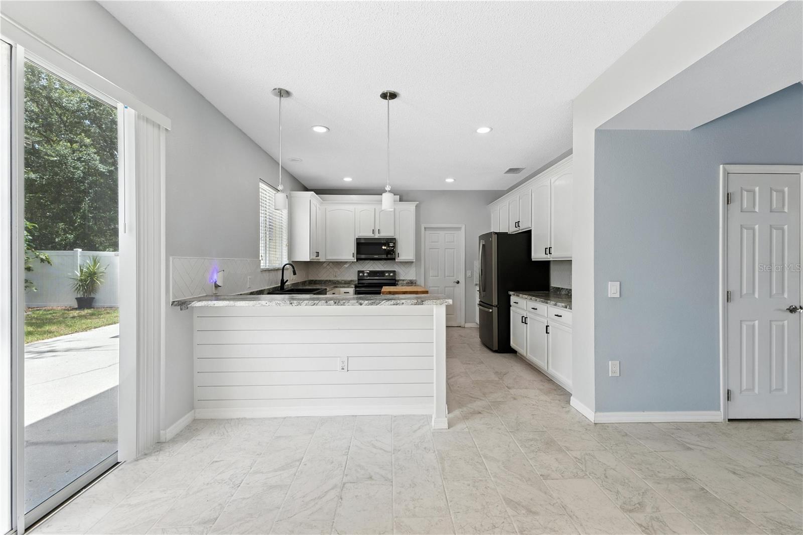 Image 7 of 38 For 15115 Perdido Drive