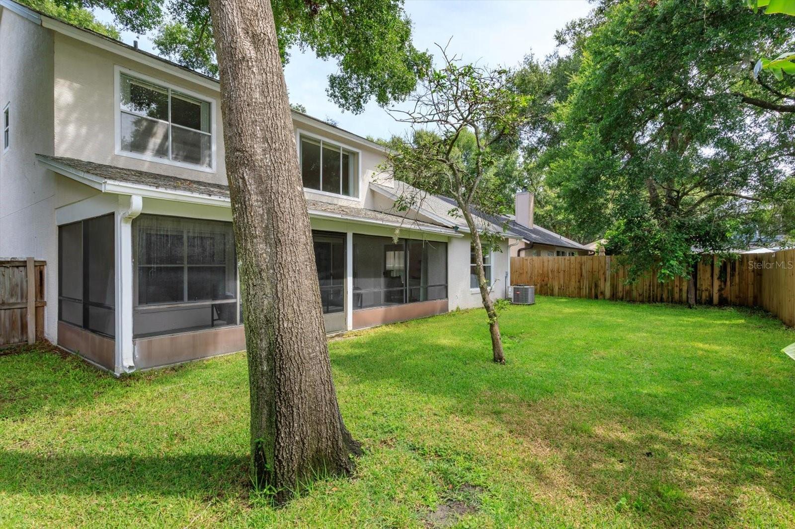 Image 23 of 25 For 1354 American Elm Drive
