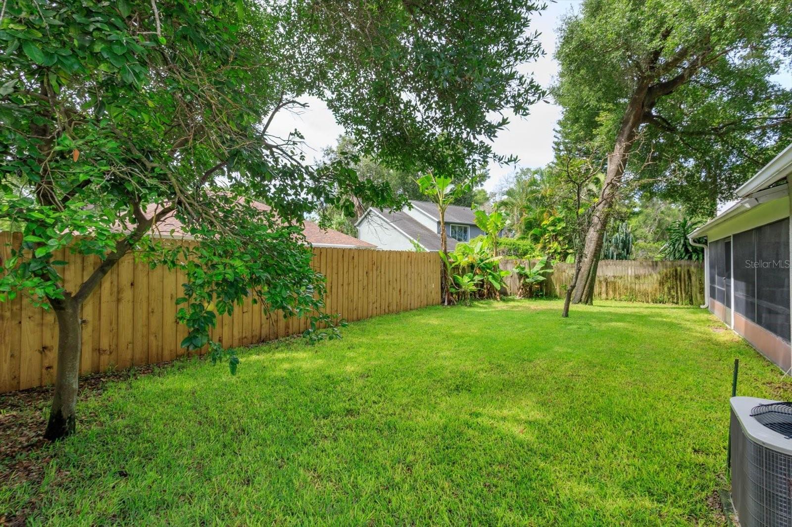 Image 24 of 25 For 1354 American Elm Drive