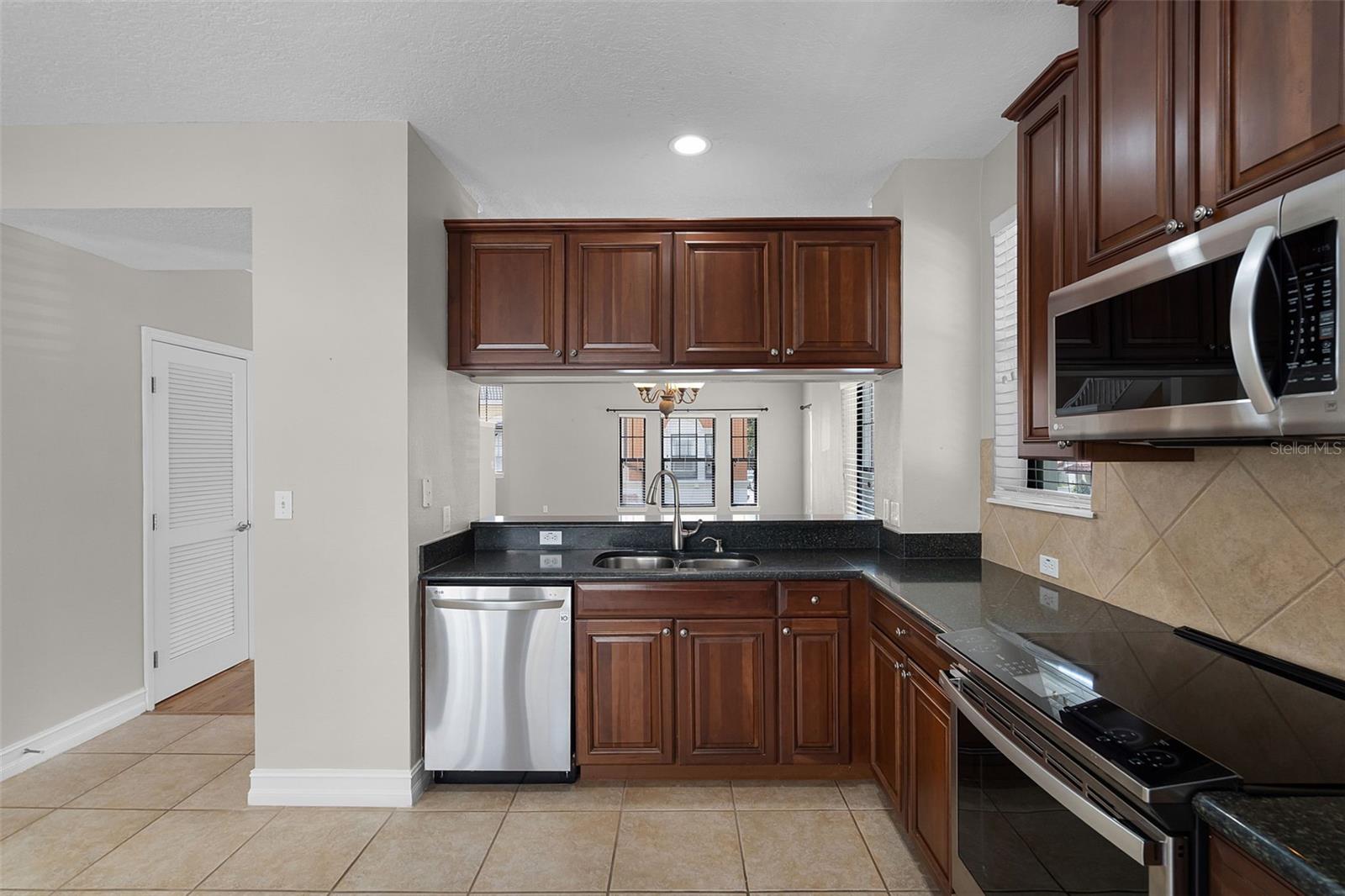 Image 31 of 61 For 4244 Messina Drive