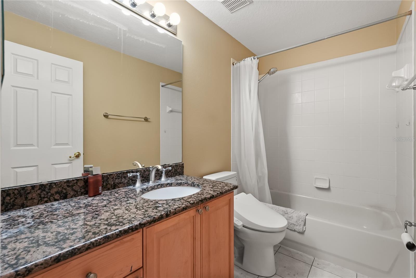 Image 12 of 37 For 9128 Phillips Grove Ter