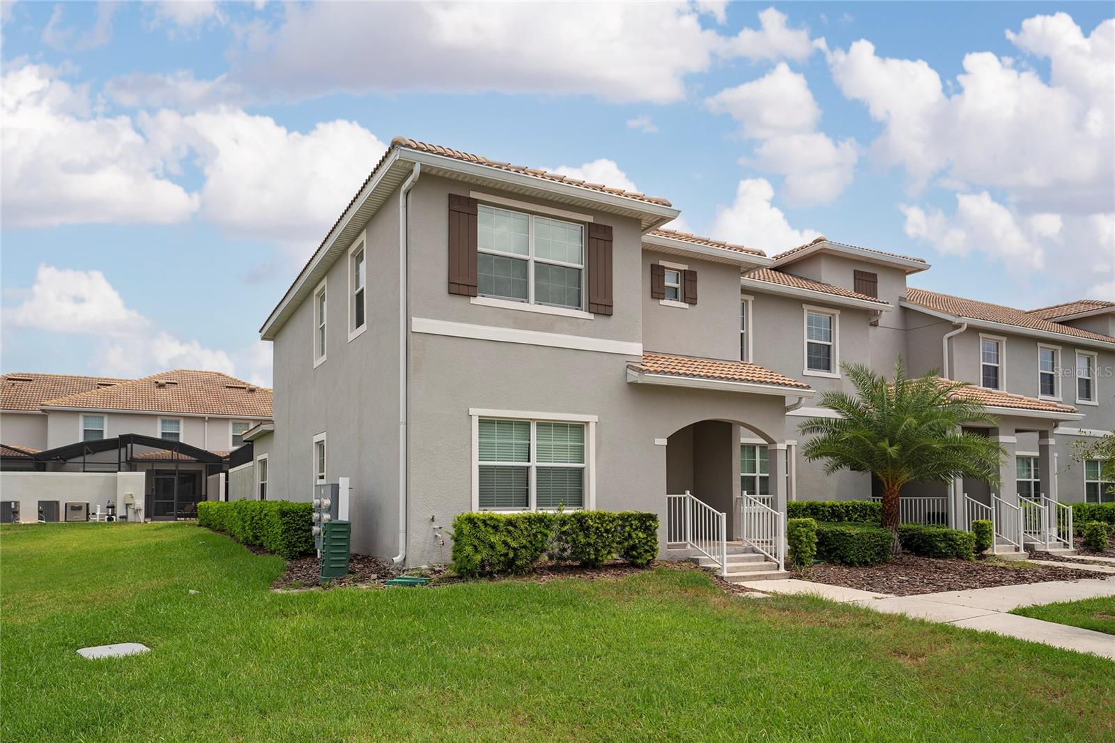 Image 2 of 58 For 4974 Windermere Avenue