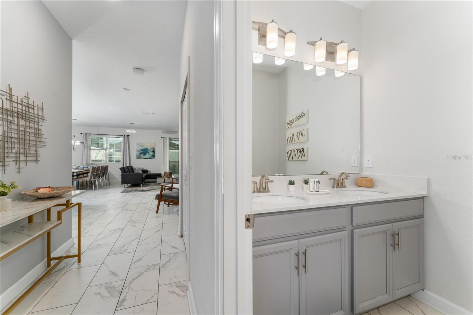 Image 20 of 58 For 4974 Windermere Avenue