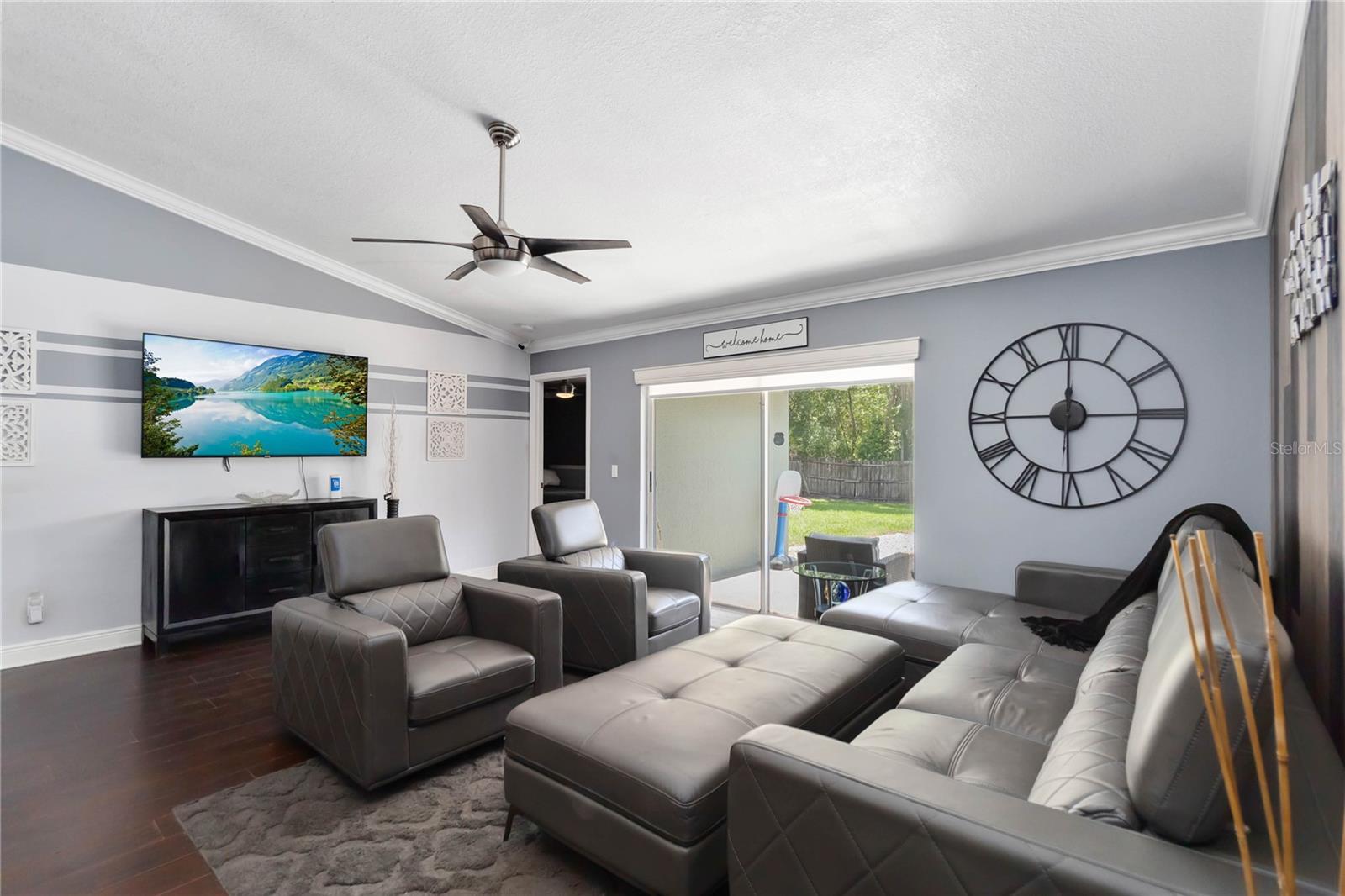Image 10 of 25 For 4021 Eagle Feather Drive