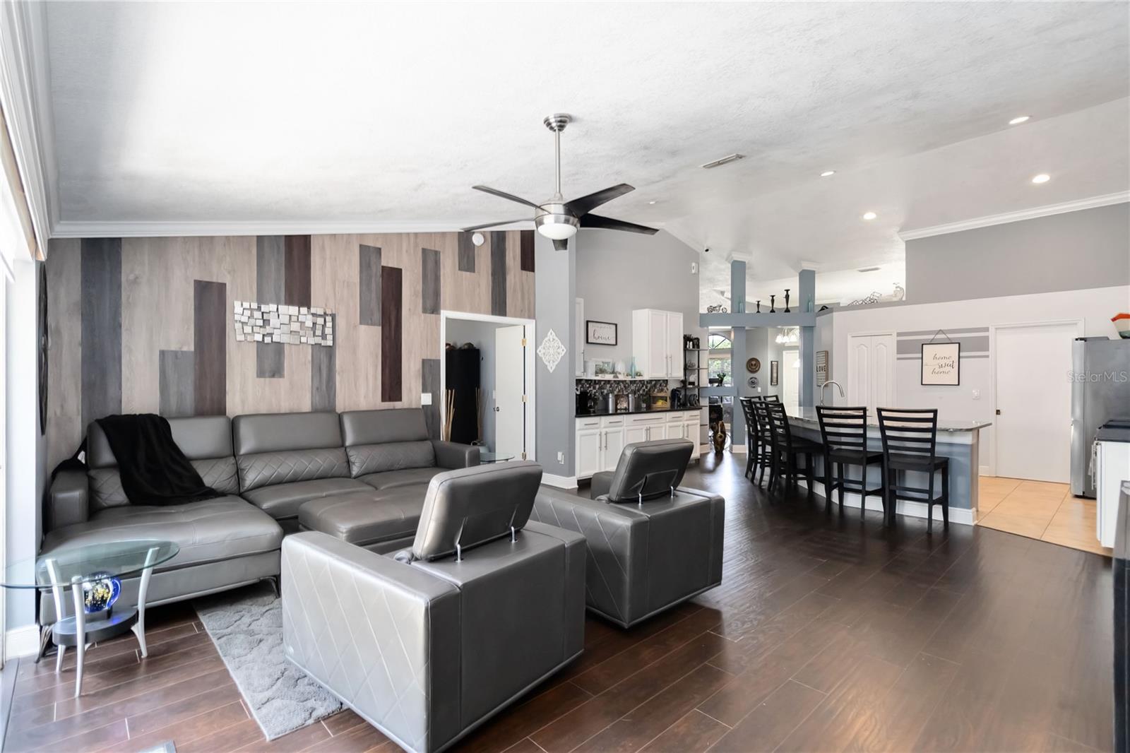 Image 11 of 25 For 4021 Eagle Feather Drive