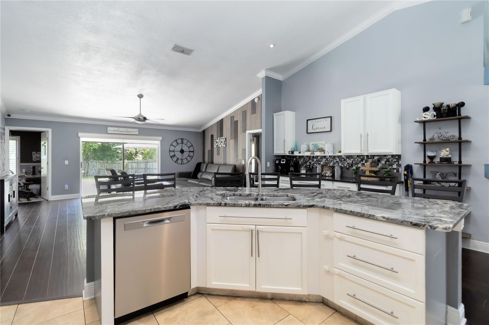 Image 7 of 25 For 4021 Eagle Feather Drive
