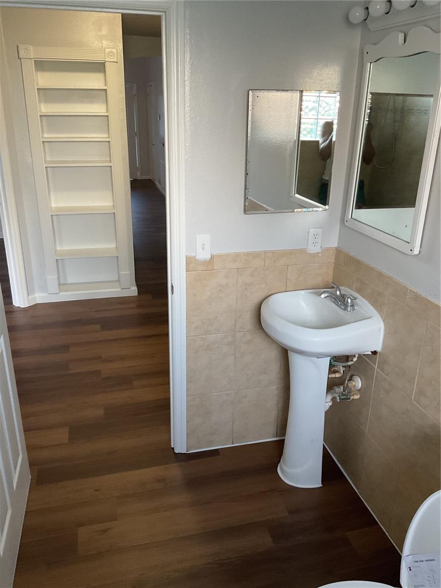 Image 12 of 15 For 4912 Aventura Boulevard