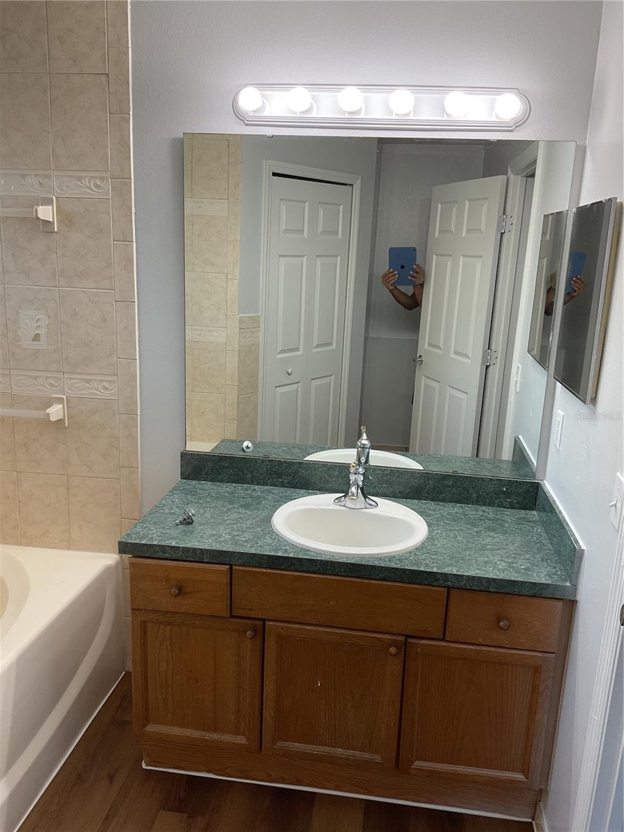 Image 13 of 15 For 4912 Aventura Boulevard