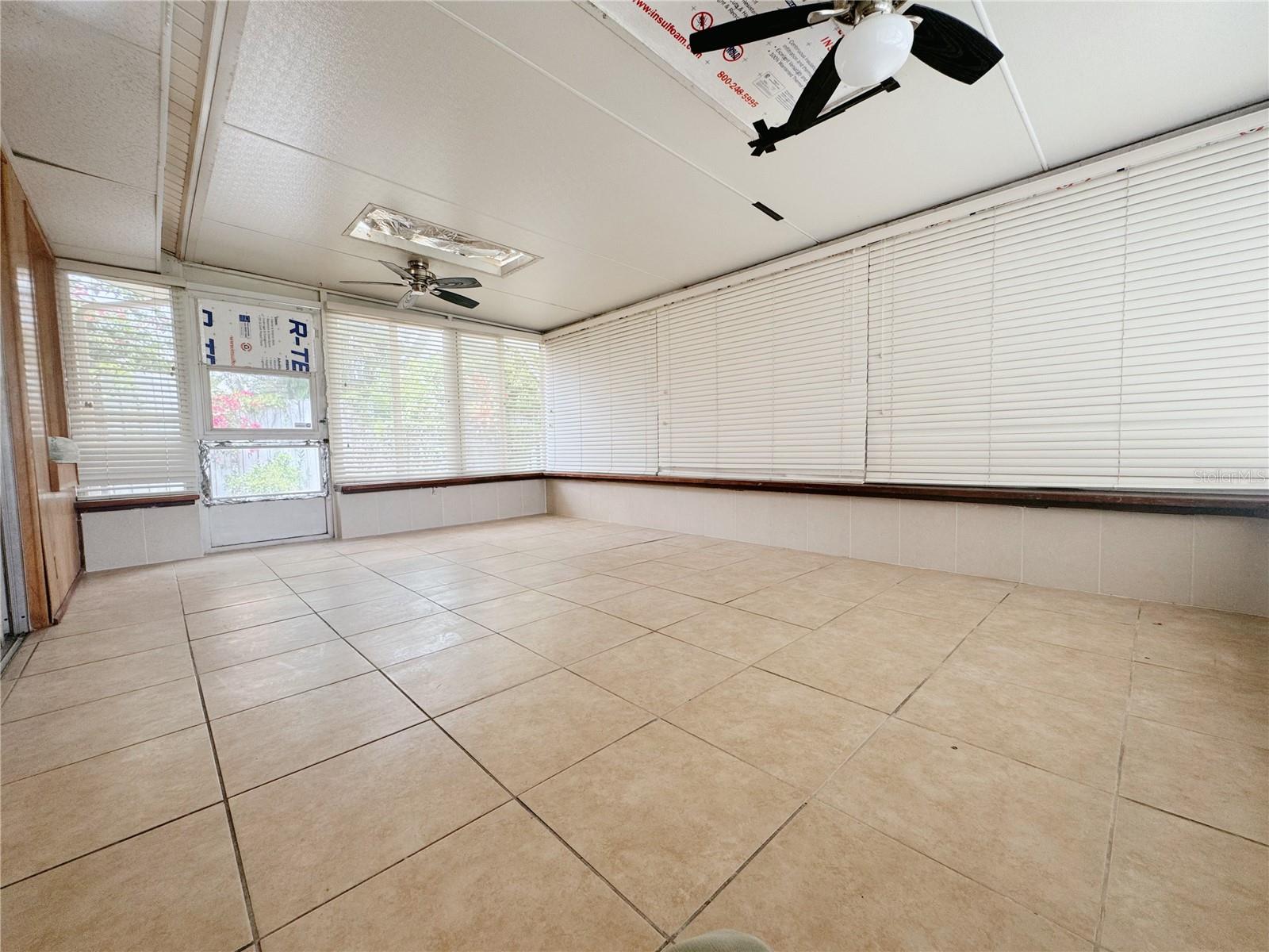 Image 21 of 30 For 2831 Lion Heart Road #1