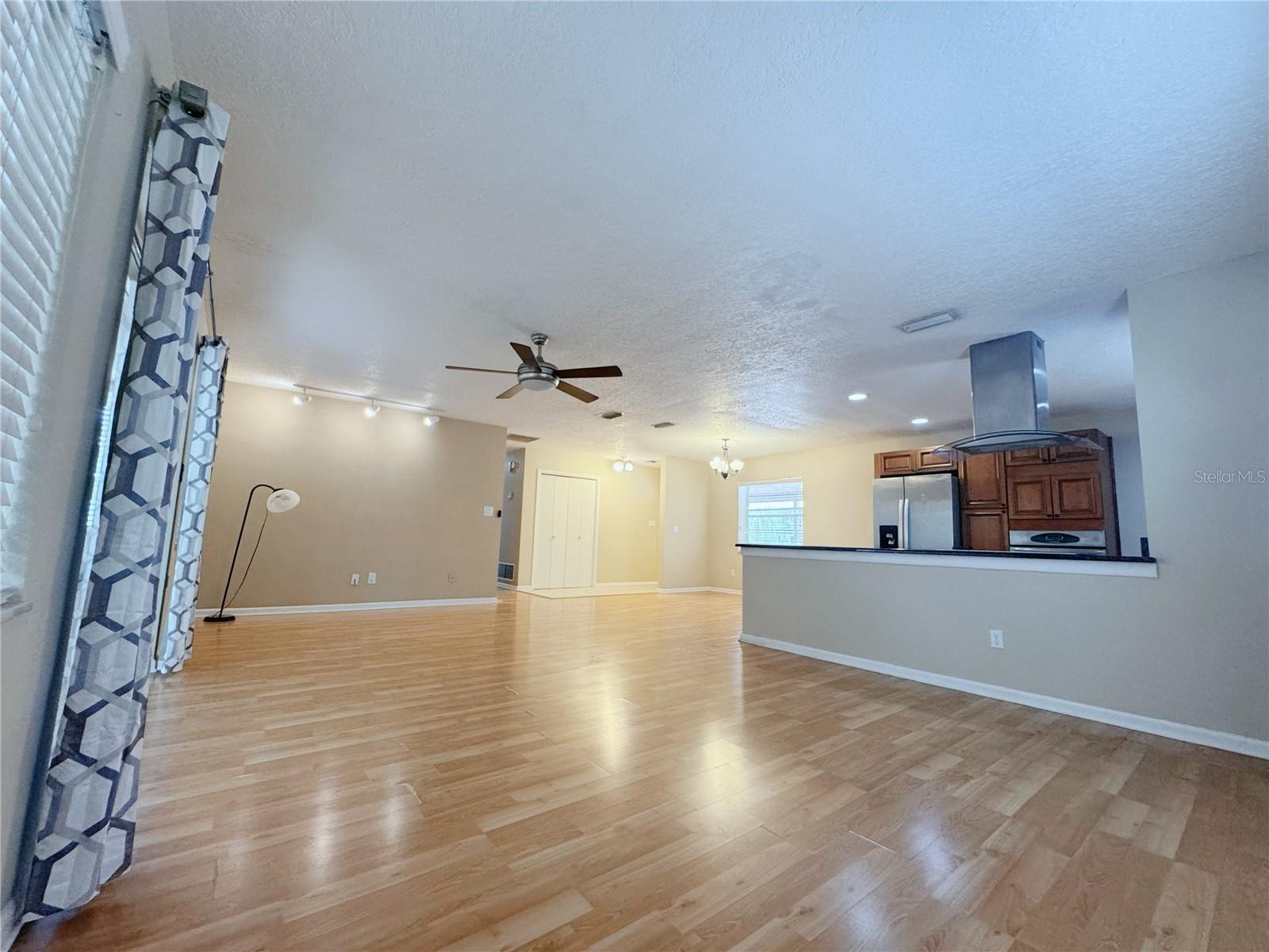 Image 6 of 30 For 2831 Lion Heart Road #1