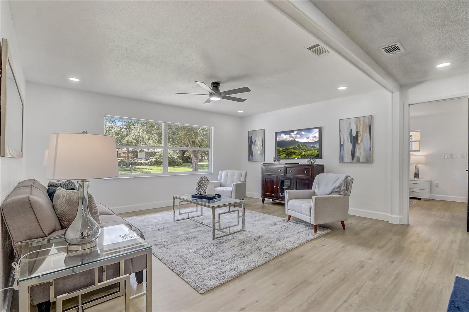 Image 8 of 53 For 5882 Marlberry Drive