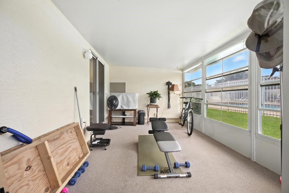 Image 14 of 21 For 3280 Villa Way Circle