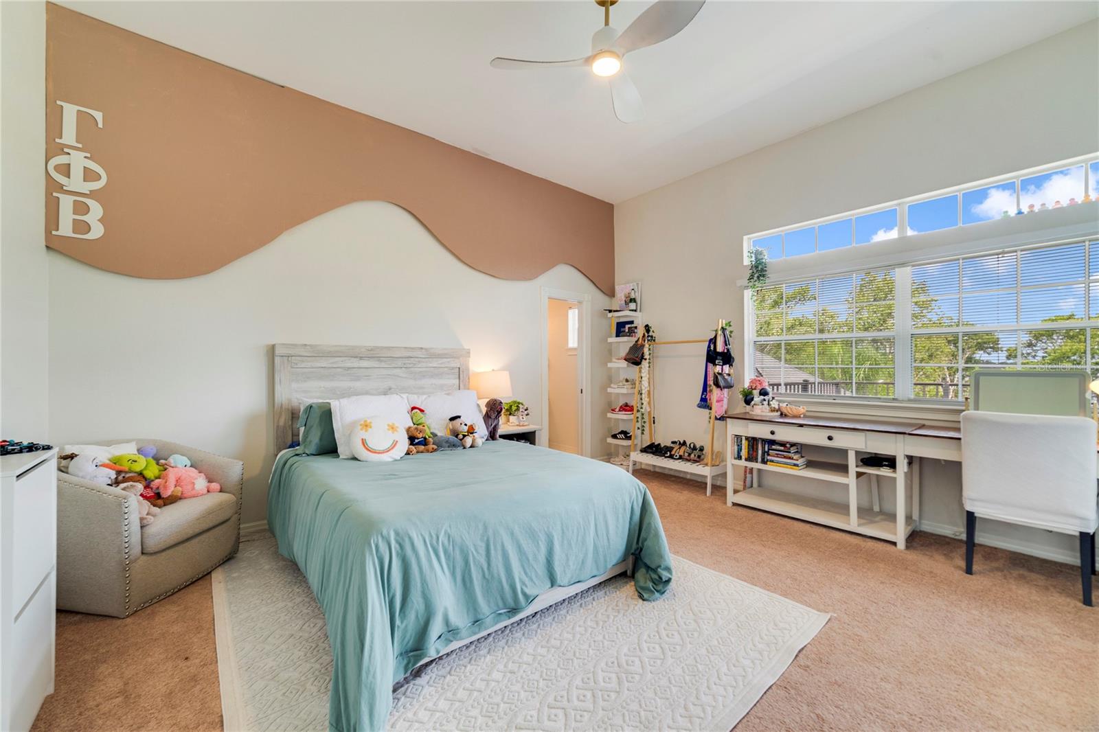 Image 33 of 54 For 1741 Edgewater Drive
