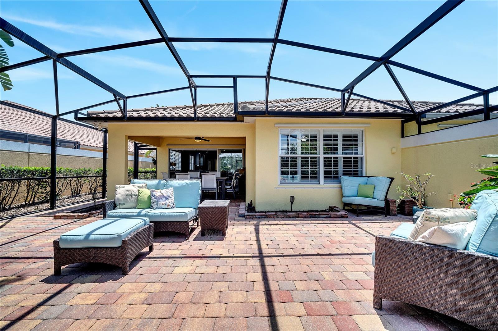 Image 30 of 61 For 11854 Delfina Lane