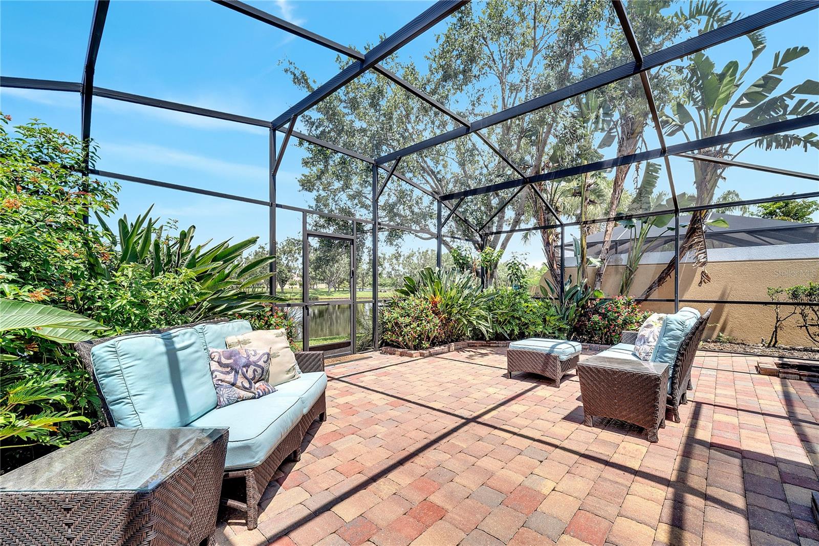 Image 31 of 61 For 11854 Delfina Lane