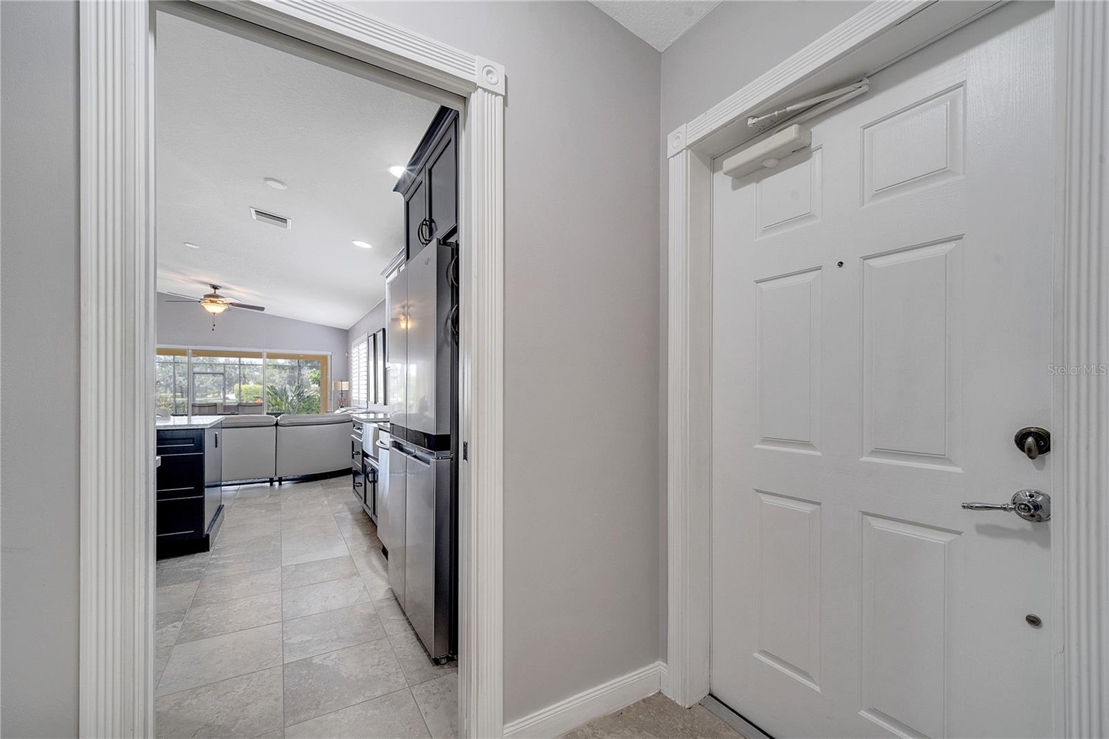 Image 8 of 61 For 11854 Delfina Lane