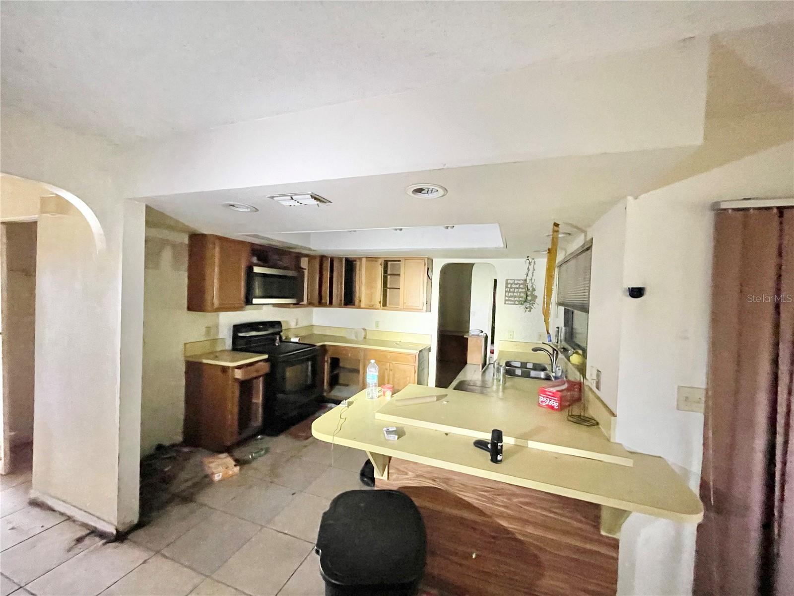 Image 10 of 27 For 3820 Urbino Street