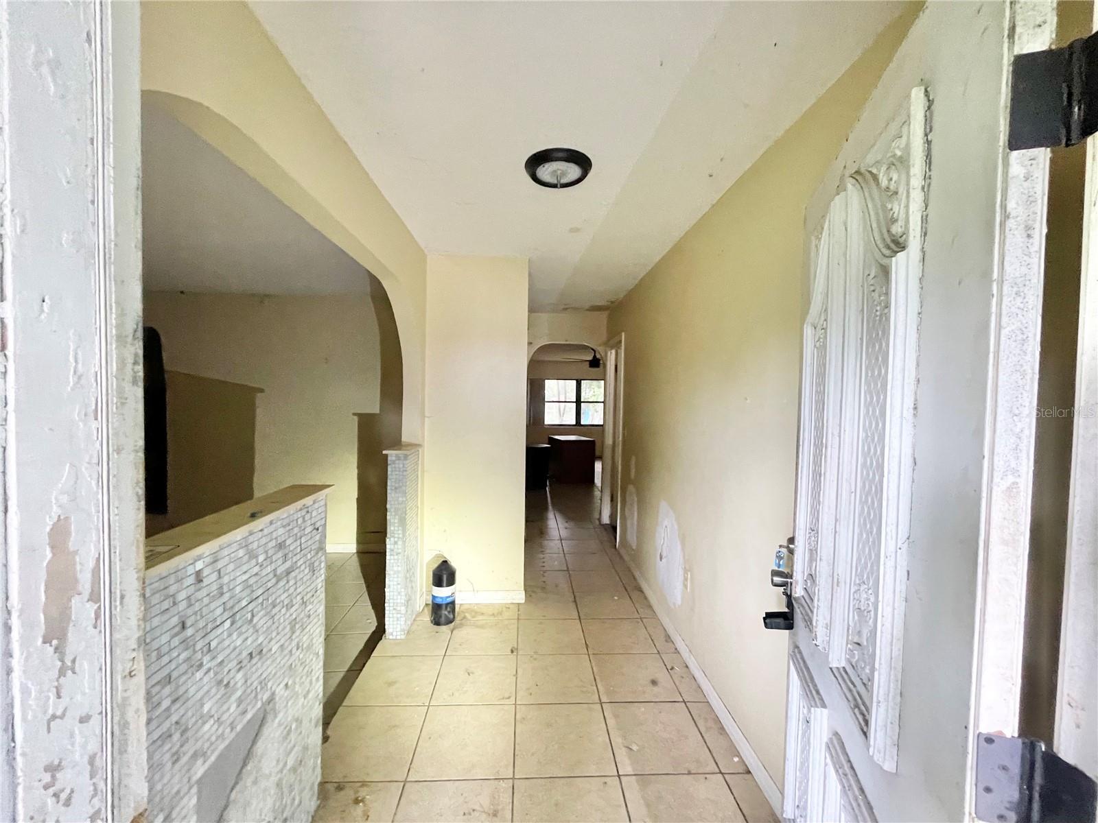 Image 6 of 27 For 3820 Urbino Street