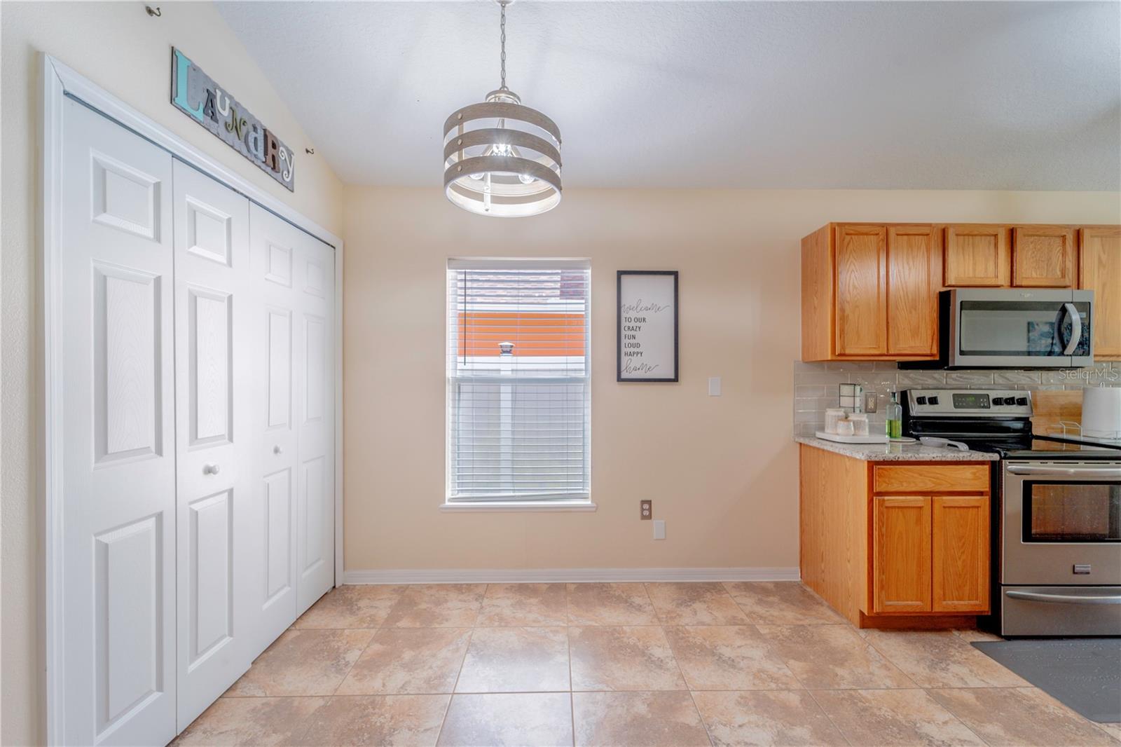 Image 11 of 36 For 525 Ridges Drive