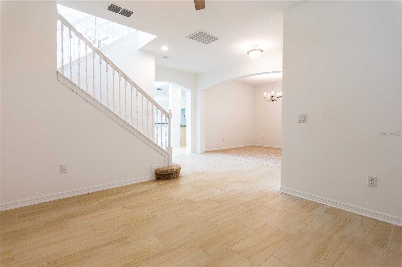 Image 10 of 50 For 401 Blue Cypress Drive