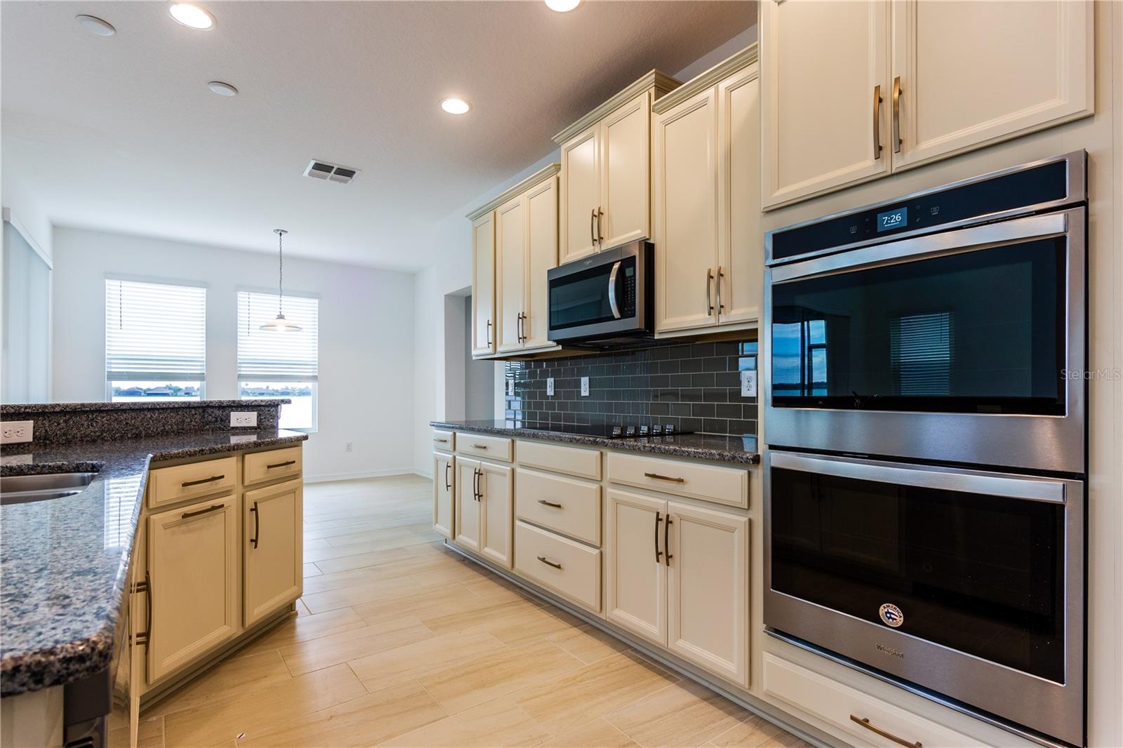 Image 16 of 50 For 401 Blue Cypress Drive