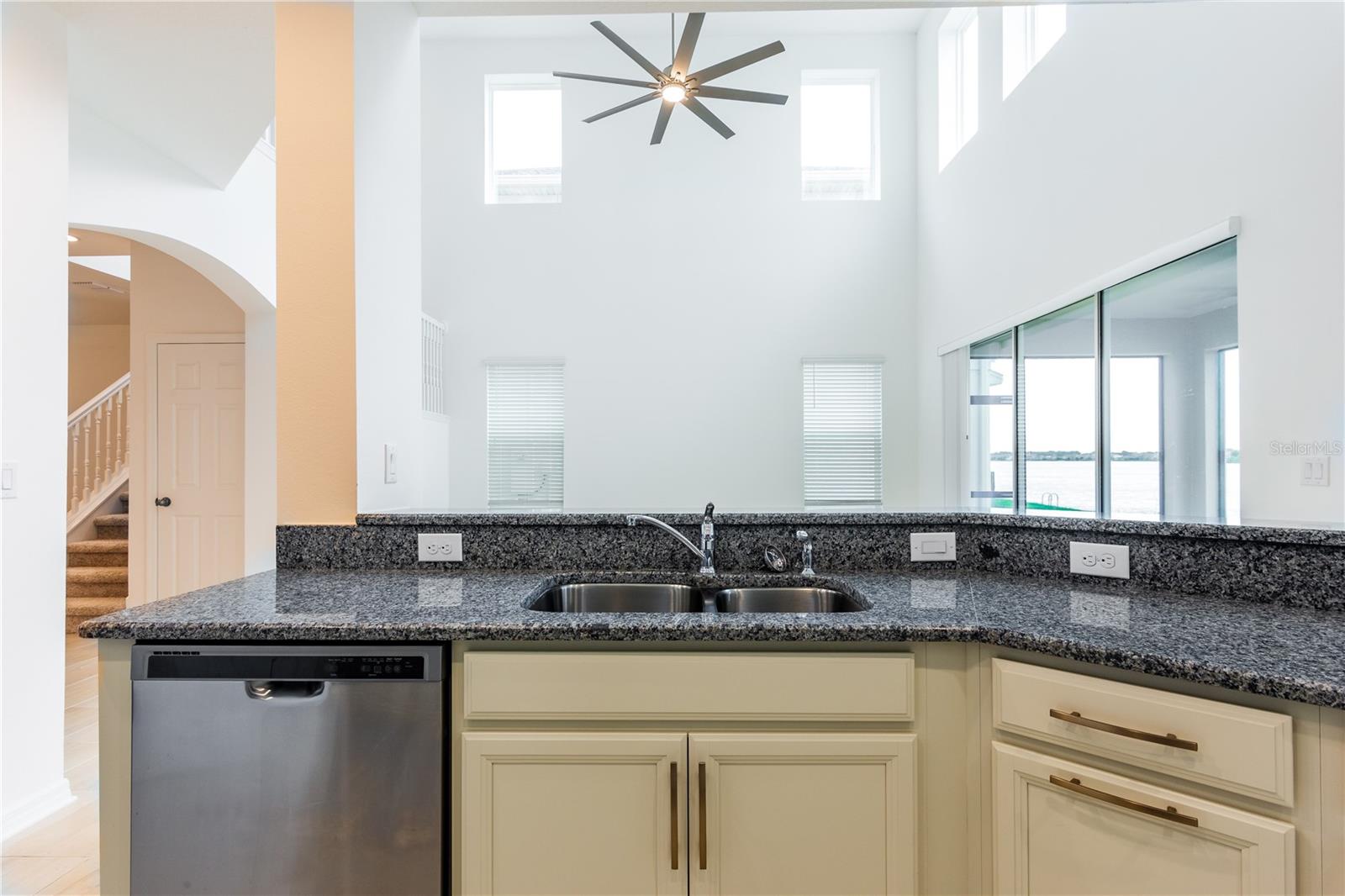 Image 18 of 50 For 401 Blue Cypress Drive