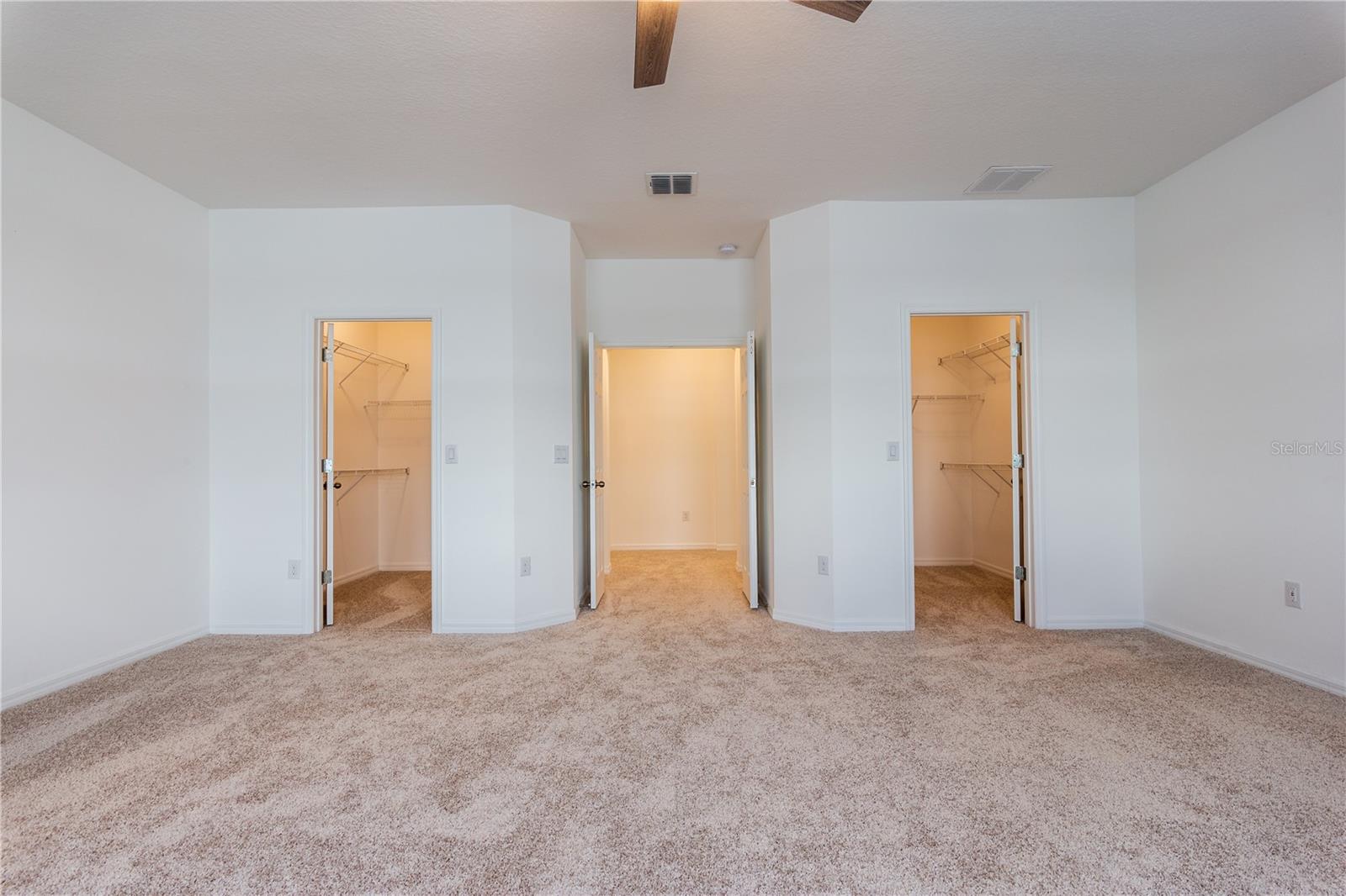 Image 37 of 50 For 401 Blue Cypress Drive
