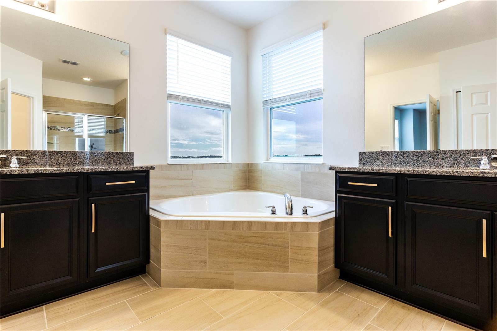 Image 39 of 50 For 401 Blue Cypress Drive