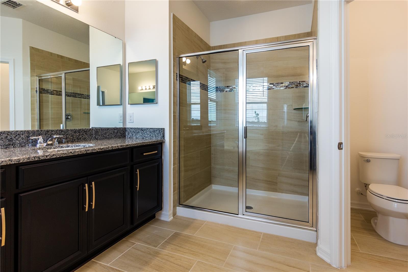 Image 40 of 50 For 401 Blue Cypress Drive