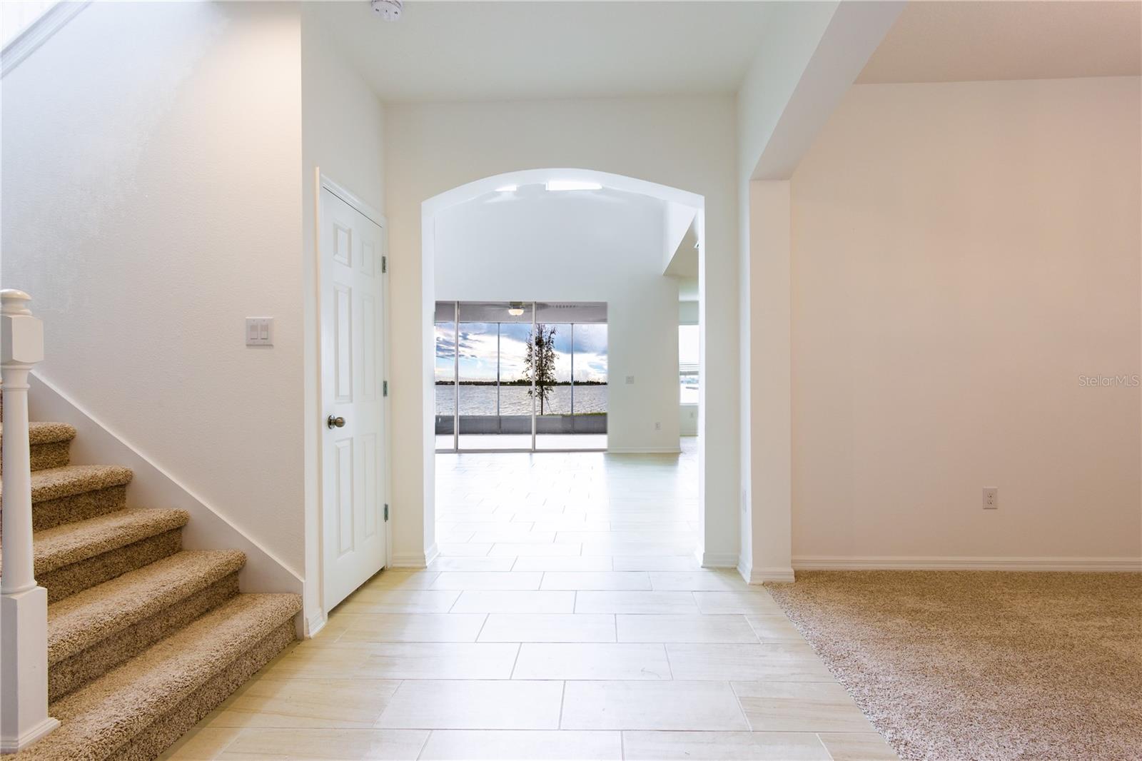 Image 5 of 50 For 401 Blue Cypress Drive