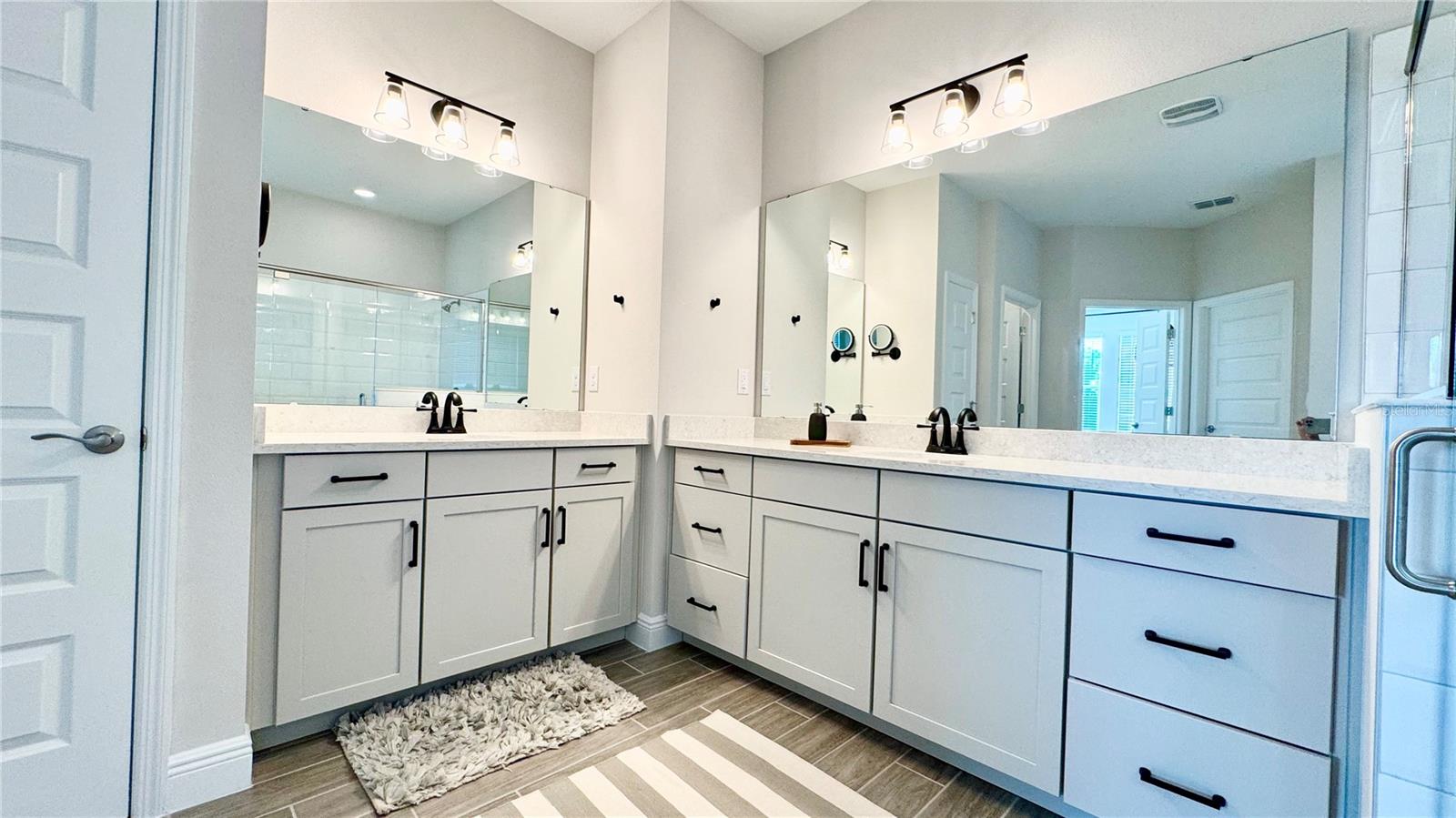 Image 30 of 49 For 12533 Charmed Drive