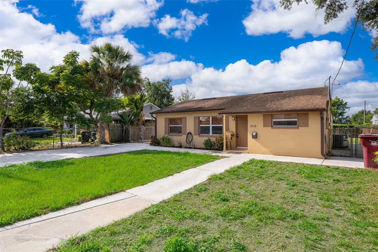 Image 3 of 21 For 2918 Central Boulevard
