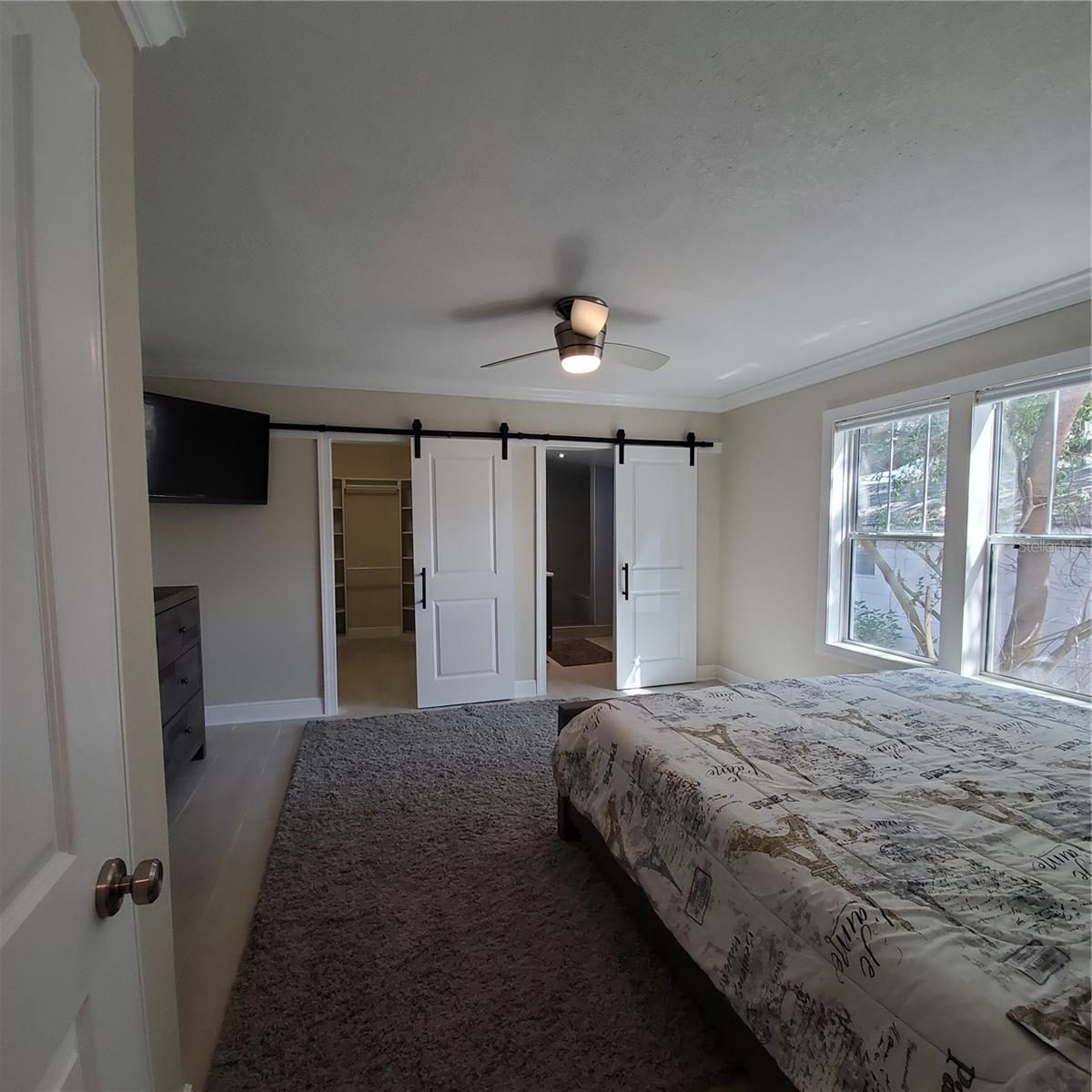 Image 12 of 29 For 421 Kaley Street