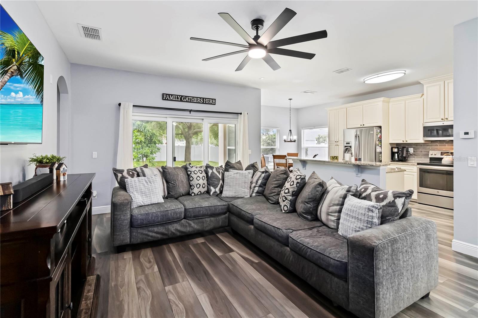 Image 12 of 35 For 9067 Stonebury Way