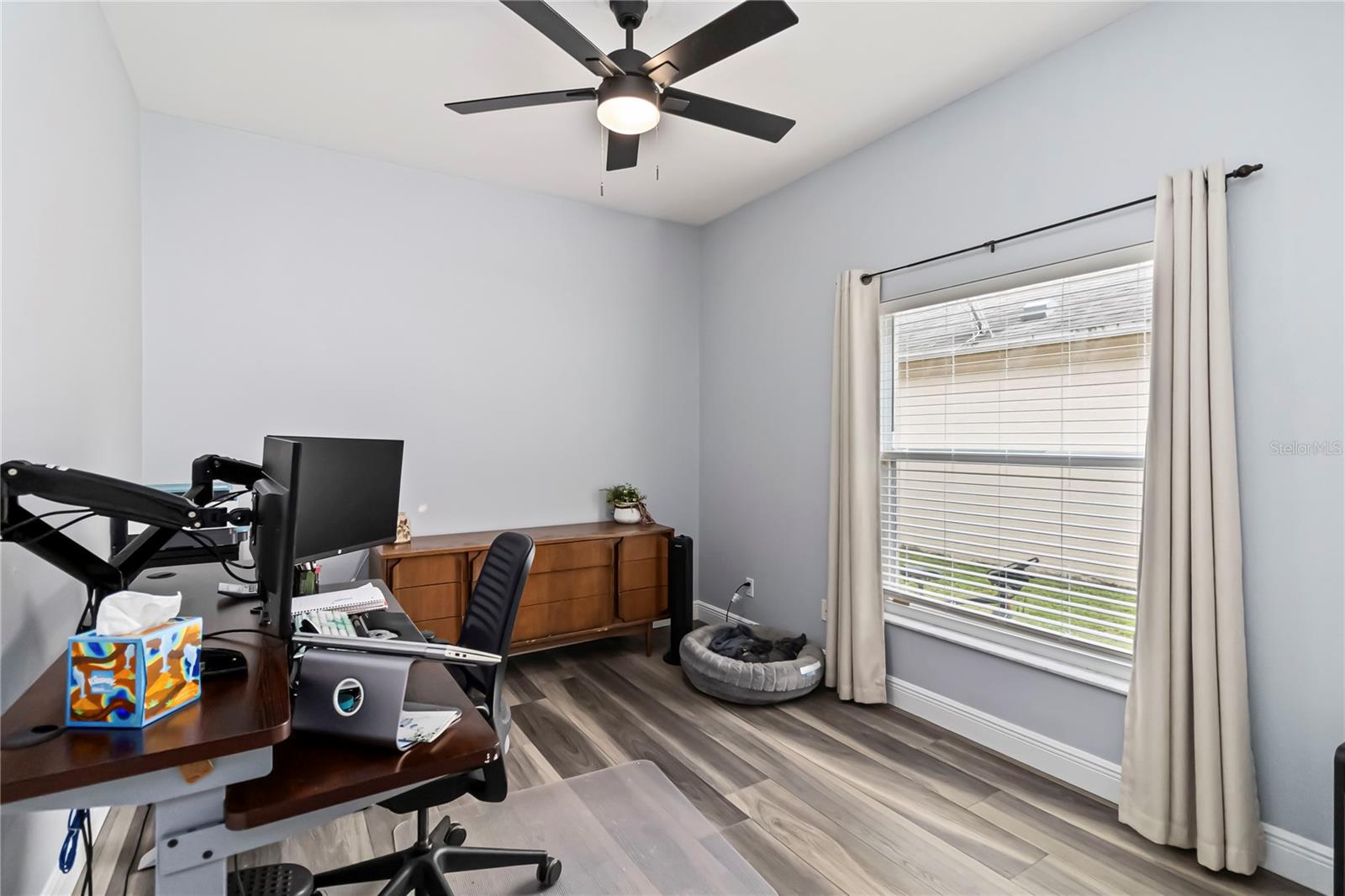 Image 13 of 35 For 9067 Stonebury Way