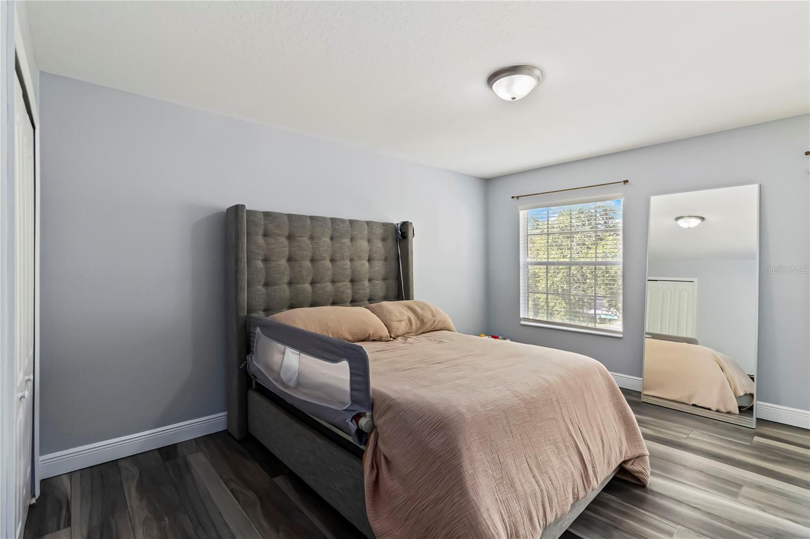 Image 24 of 35 For 9067 Stonebury Way