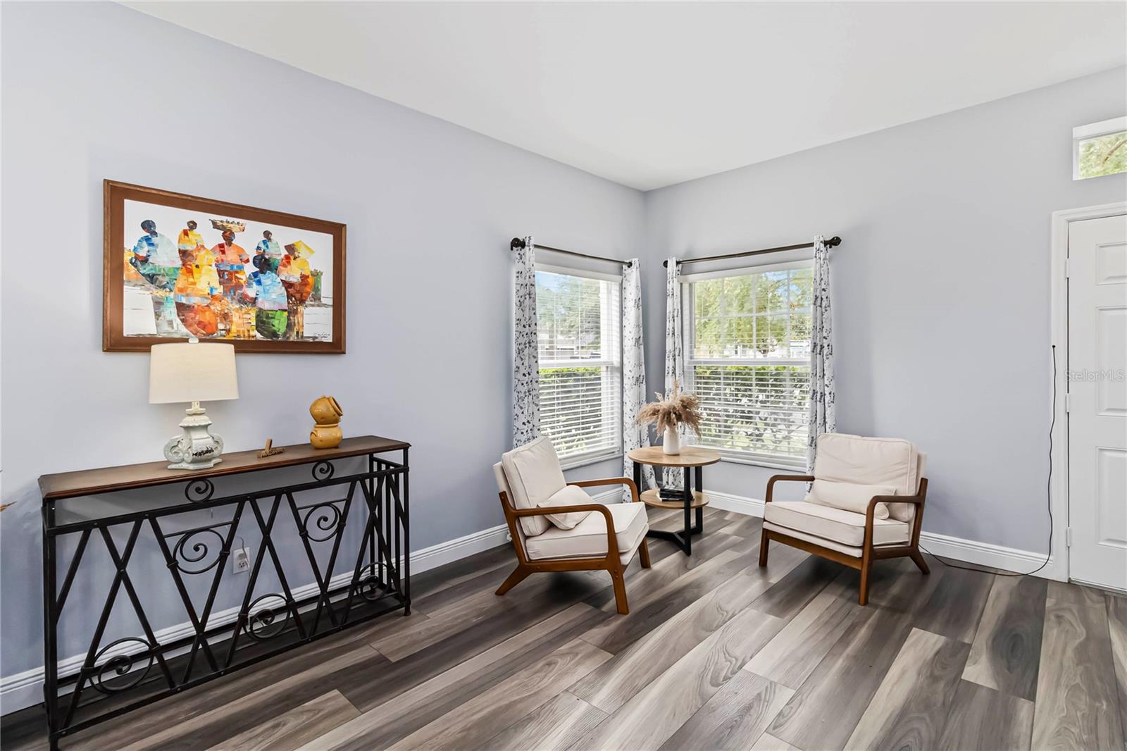 Image 4 of 35 For 9067 Stonebury Way