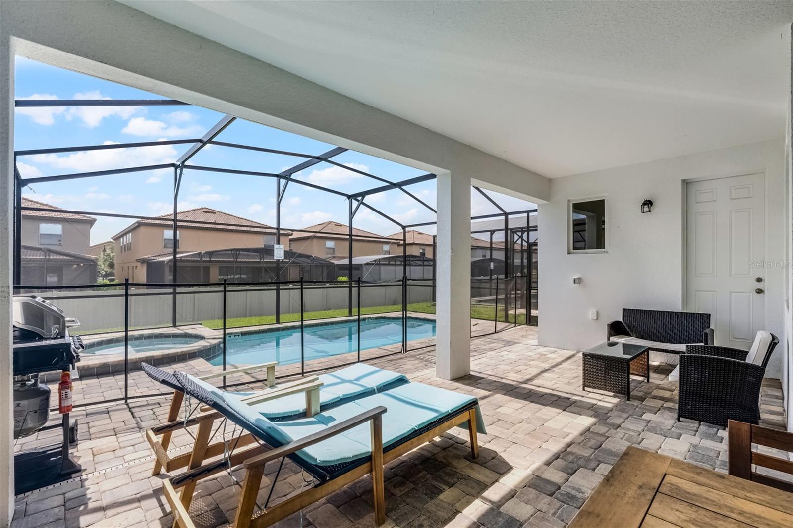 Image 31 of 39 For 8913 Coconut Breeze Drive