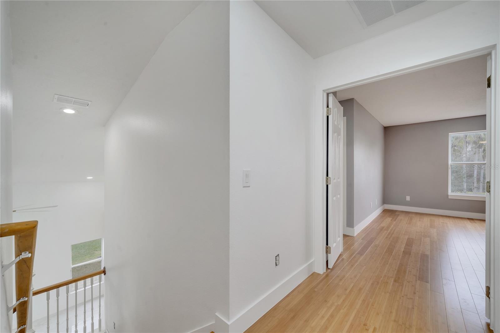 Image 36 of 71 For 2556 Volta Circle