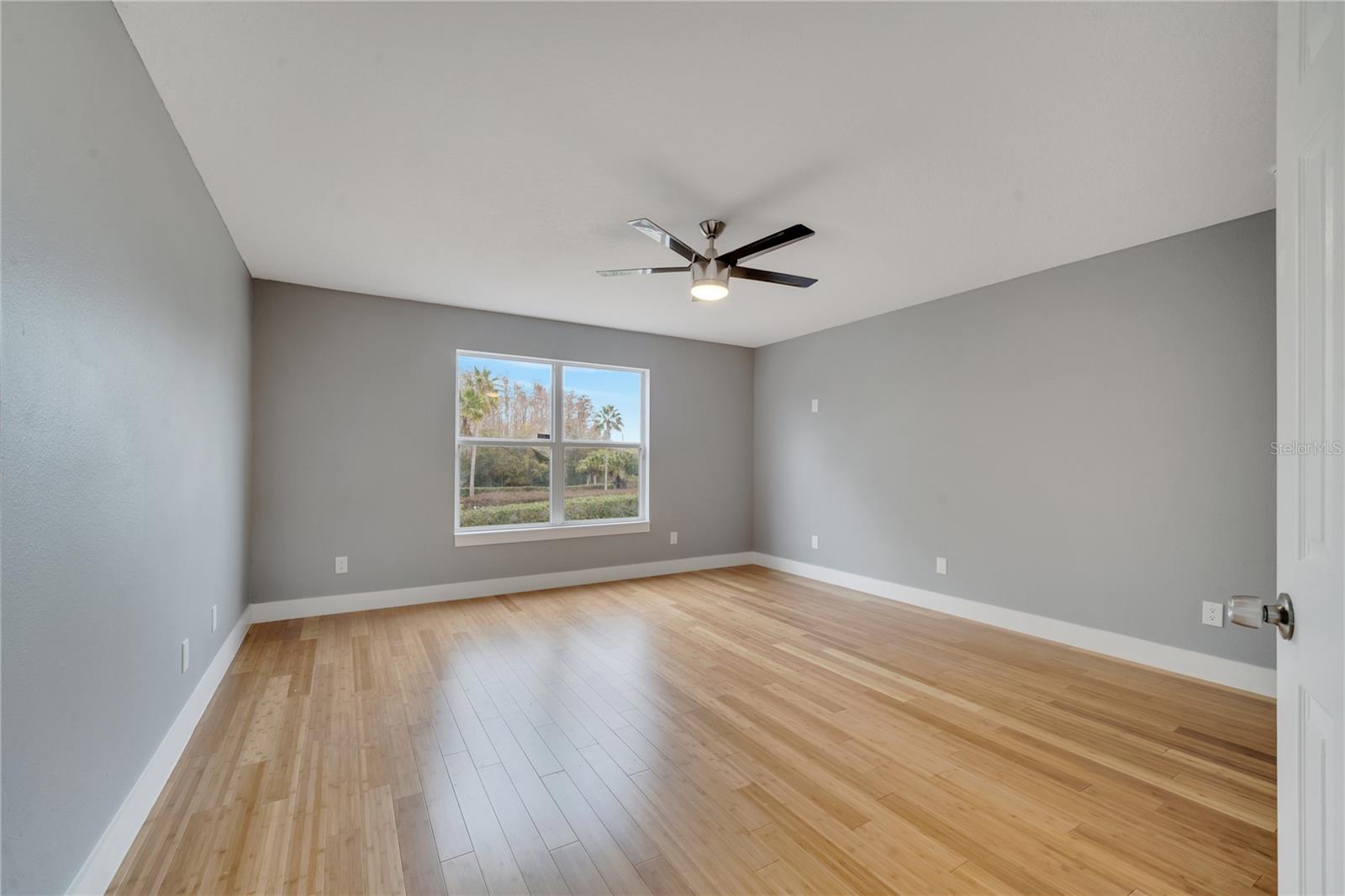 Image 37 of 71 For 2556 Volta Circle