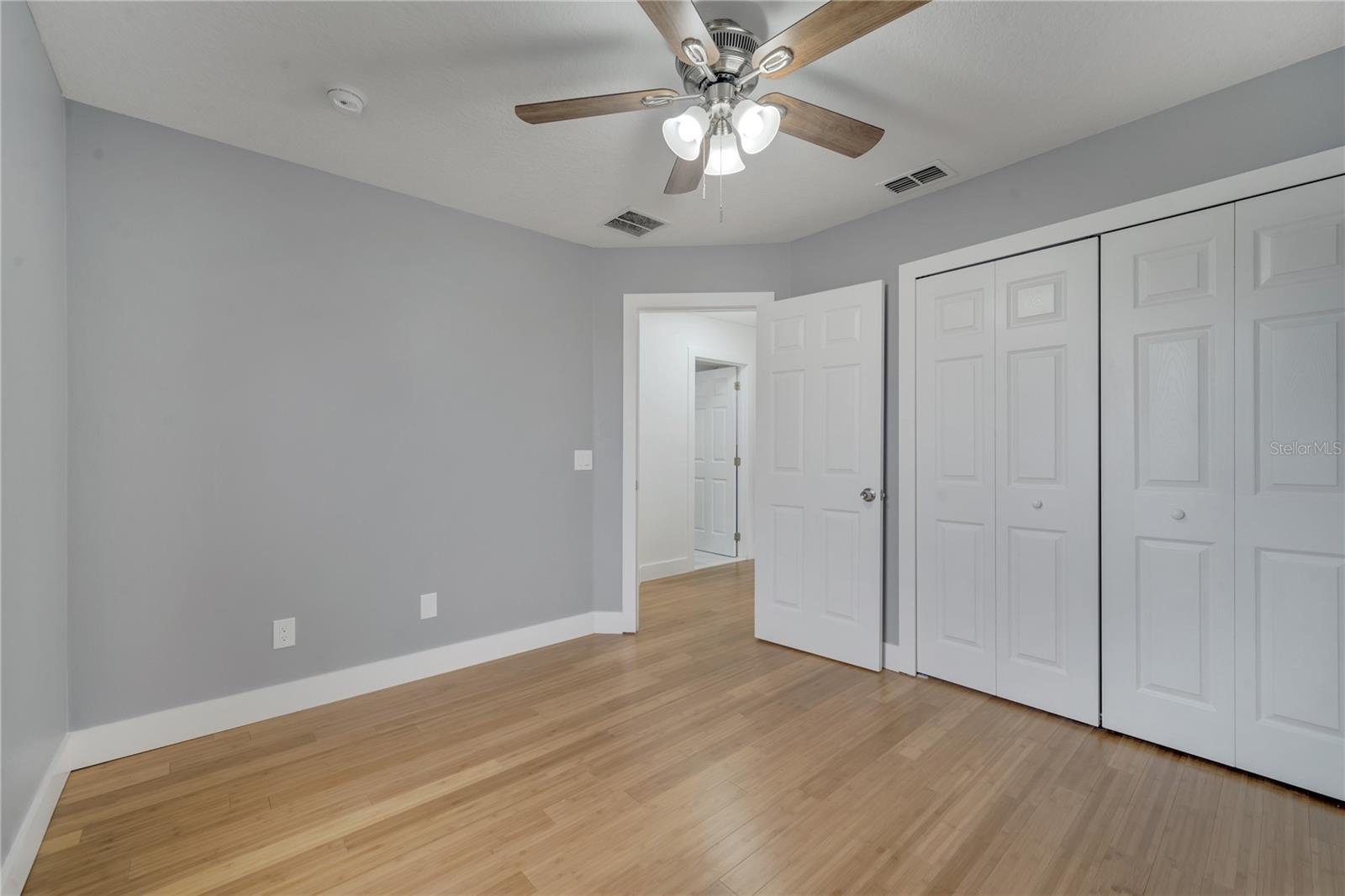 Image 50 of 71 For 2556 Volta Circle