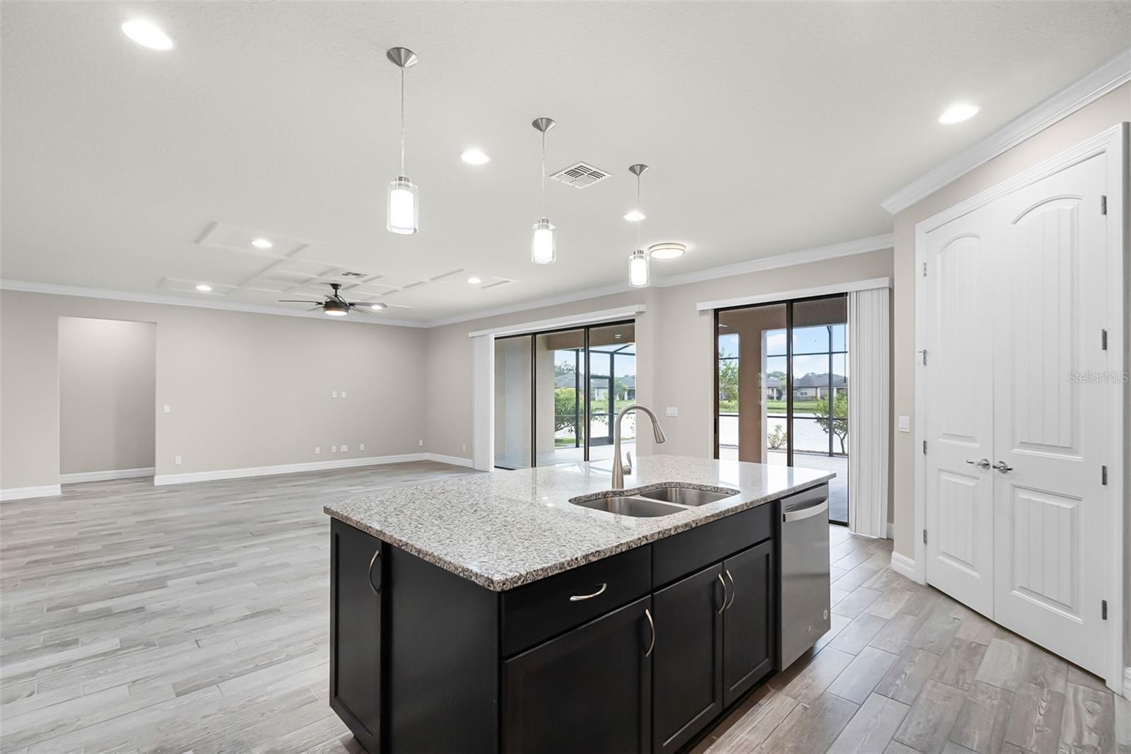 Image 21 of 70 For 5029 Hartwell Court