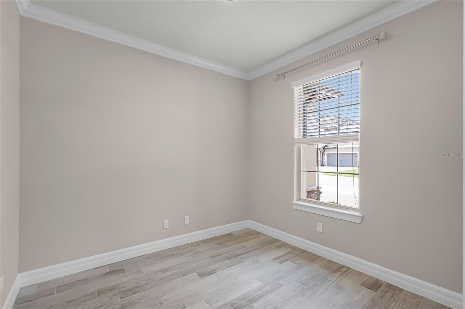 Image 29 of 70 For 5029 Hartwell Court