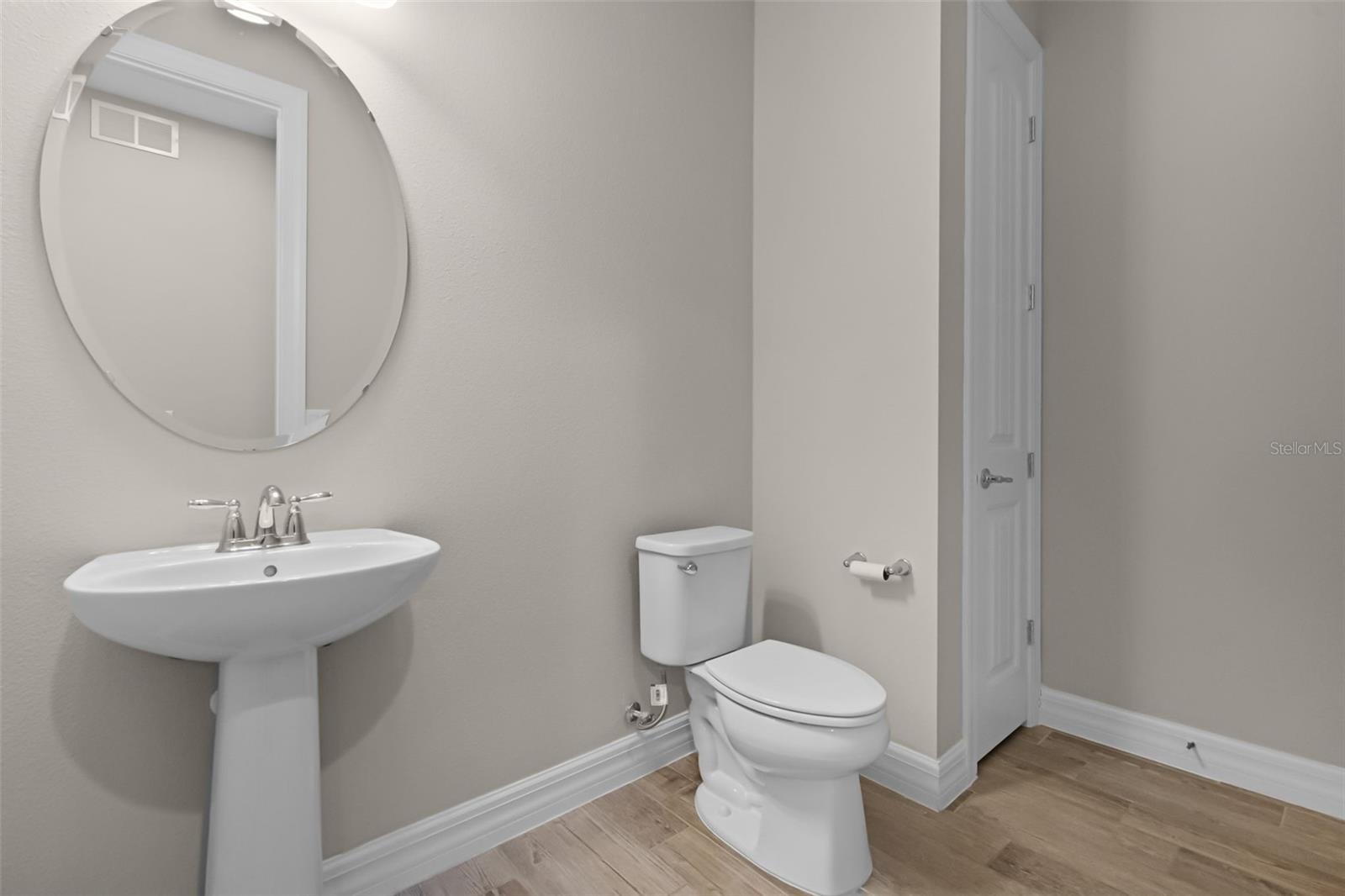 Image 30 of 70 For 5029 Hartwell Court