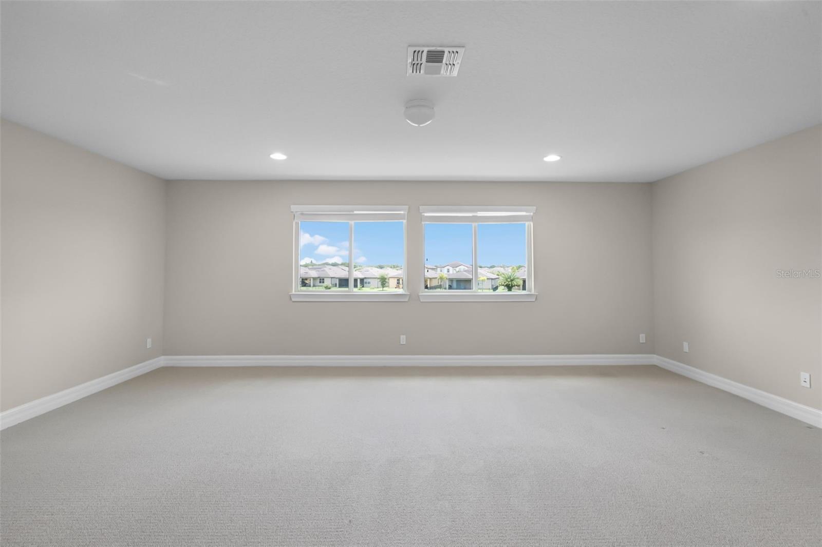 Image 39 of 70 For 5029 Hartwell Court