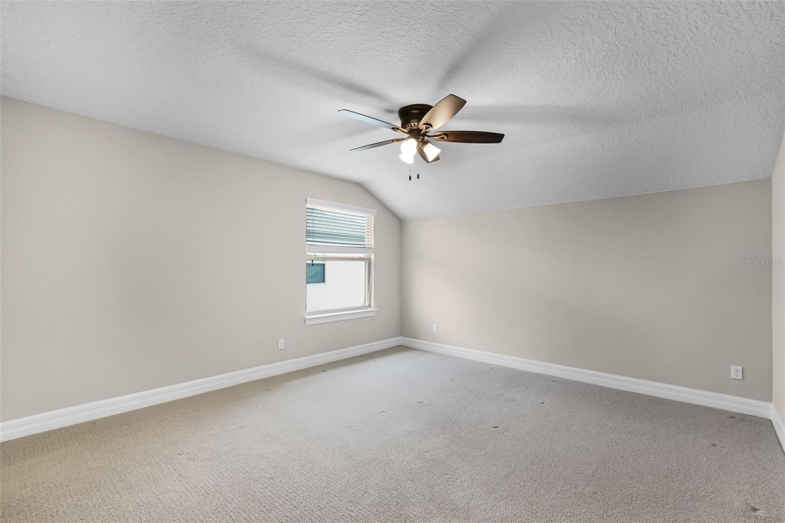 Image 41 of 70 For 5029 Hartwell Court